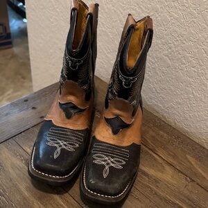 Kids Western Cowboy Boots - Black and Tan